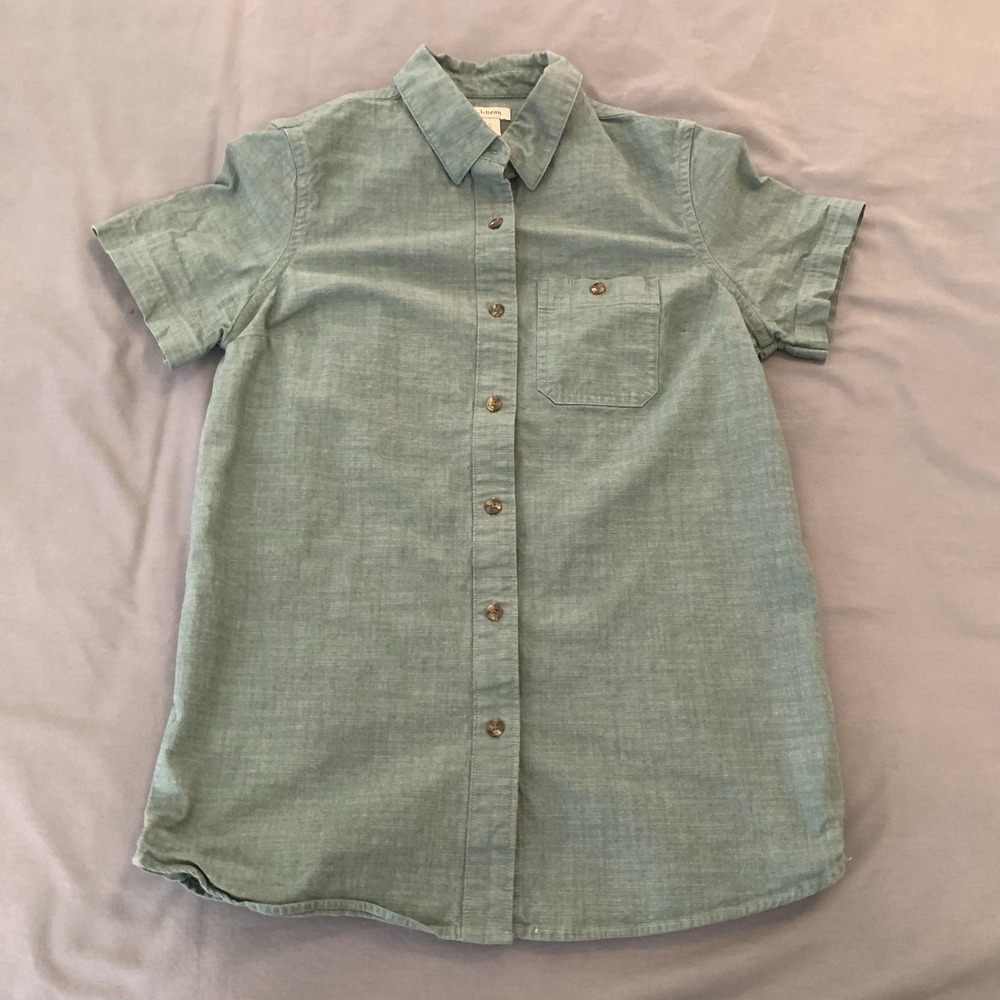 LL Bean Shirt Womens XS Green Chambray Short Sleeve Button Front Top Casual